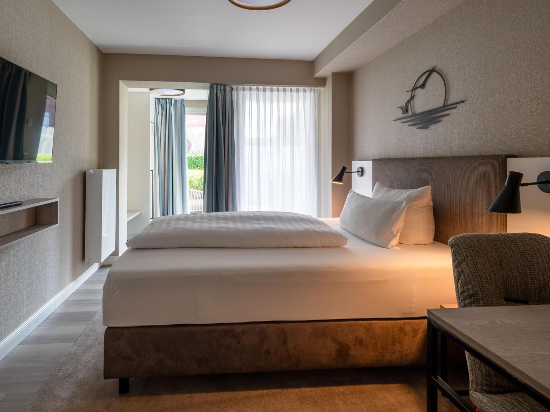 Hotel Am Schlosspark Garni Husum  Extérieur photo